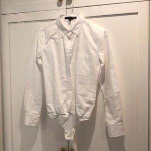 Veronica Beard Button front body suit